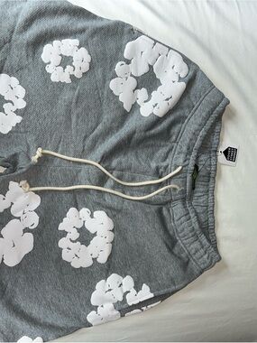 Gray denim tears shorts